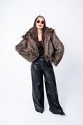 Elegant fur jacket in brown